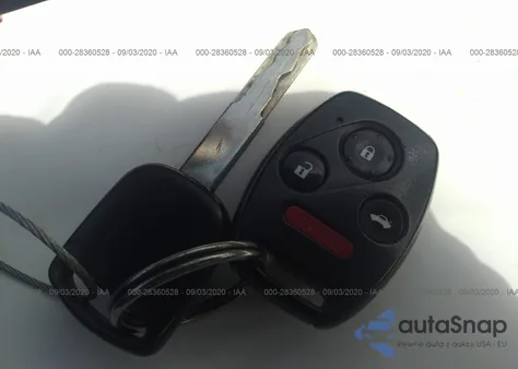 2003 Honda Accord 2.4 Lx from USA, damaged, VIN 1HGCM56363A122068